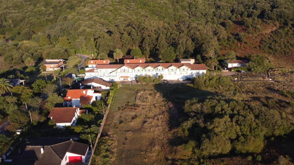 Hostal De Berria Santoña 外观 照片