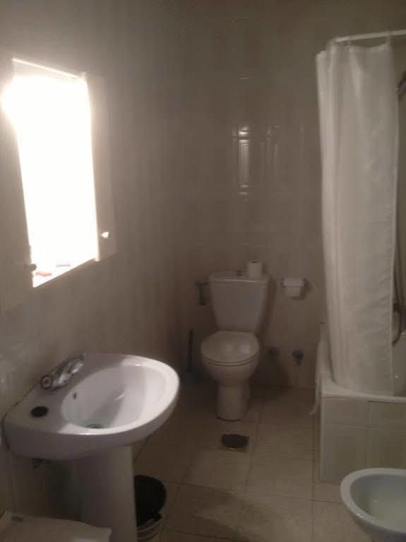 Hostal De Berria Santoña 外观 照片