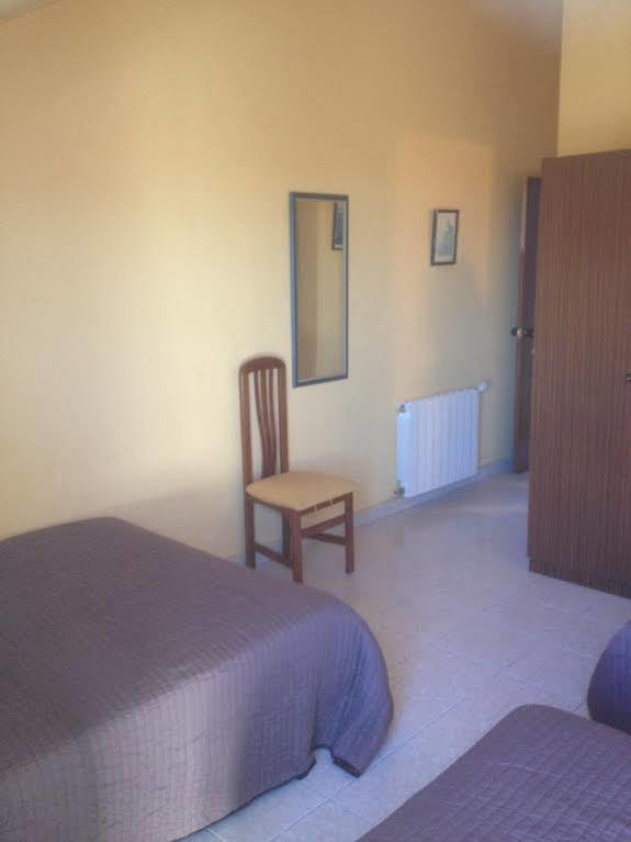 Hostal De Berria Santoña 外观 照片